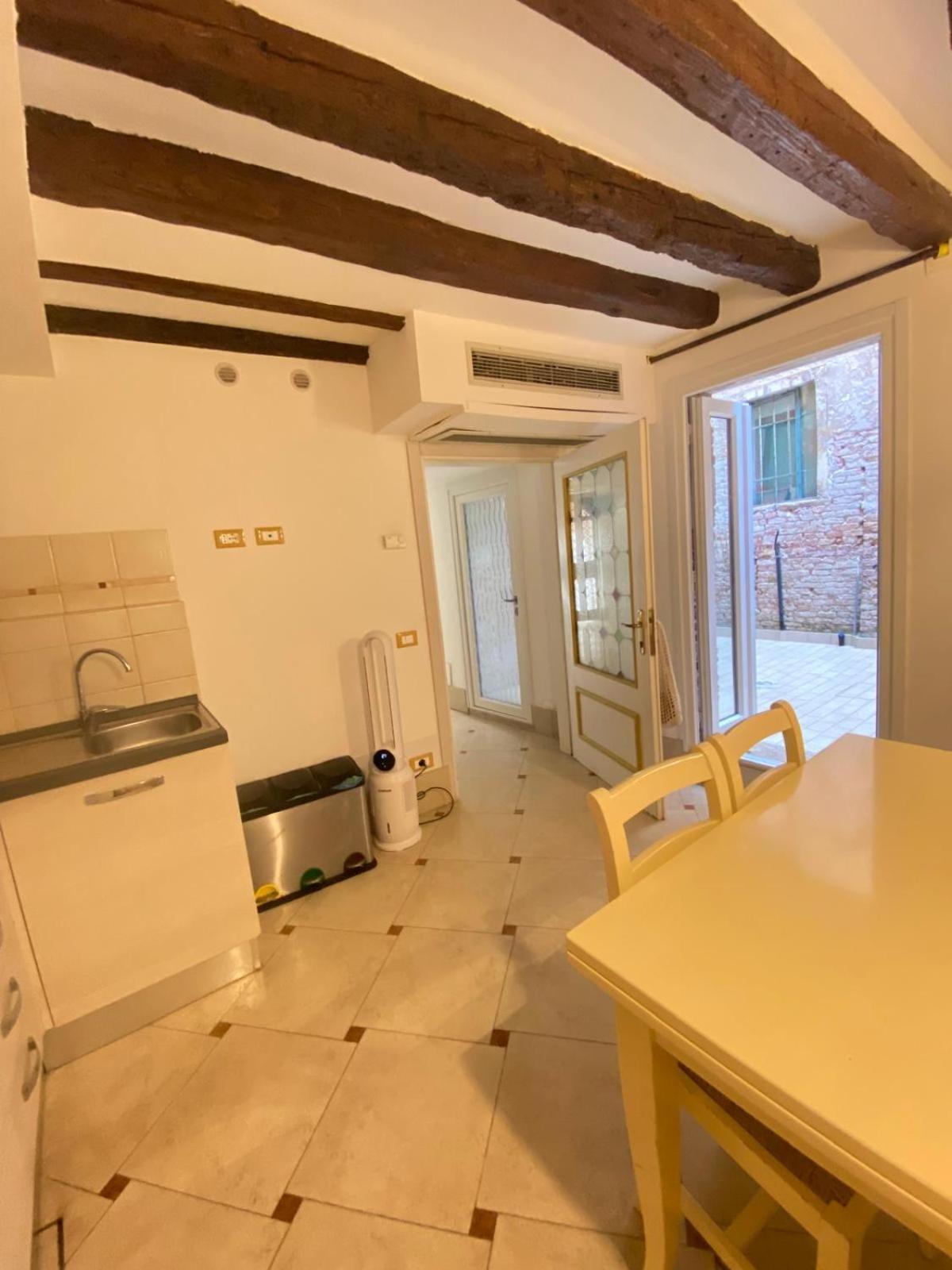 Casa Vacanze Angolo 'Sconto Venezia Eksteriør bilde